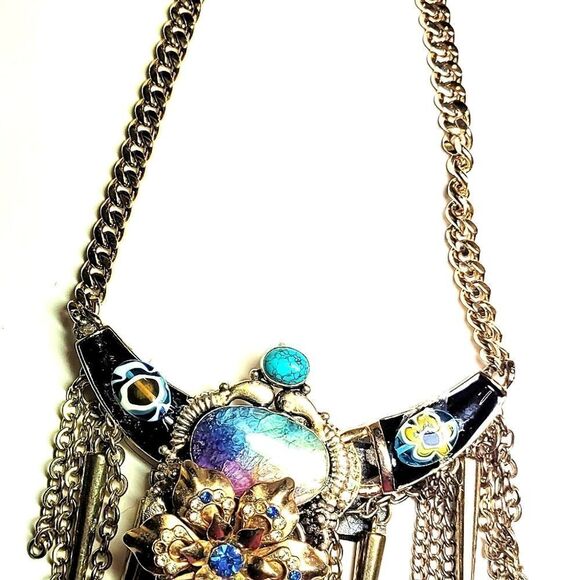 Wendy Gell Necklace Dangling Chain,Spears, Blue Flower and Lovely Beads . - Picture 3 of 3